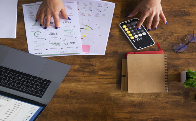 تخطيط وتنظيم حسابات القبض والذمم الدائنة